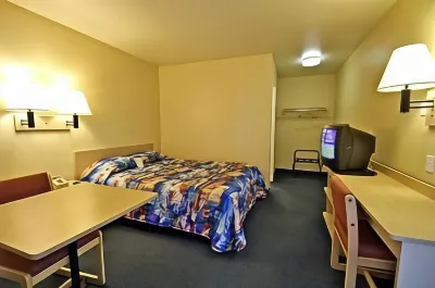 Hilltop Inn & Suites Hotel di Victorville