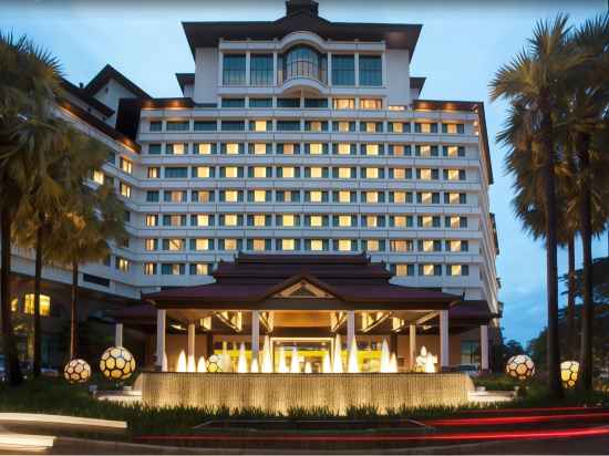 Sedona Hotel Yangon Hotel Exterior