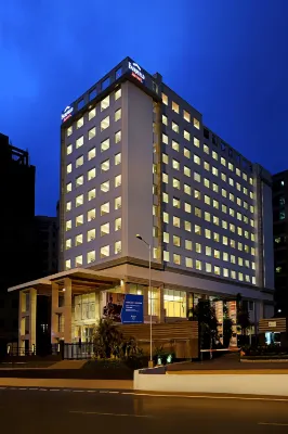 Fairfield by Marriott Lucknow Hotels near Lohia Park