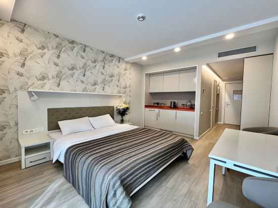 Epica Luxury Suit Rooms