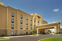 Hampton Inn Uvalde Hotels near Uvalde