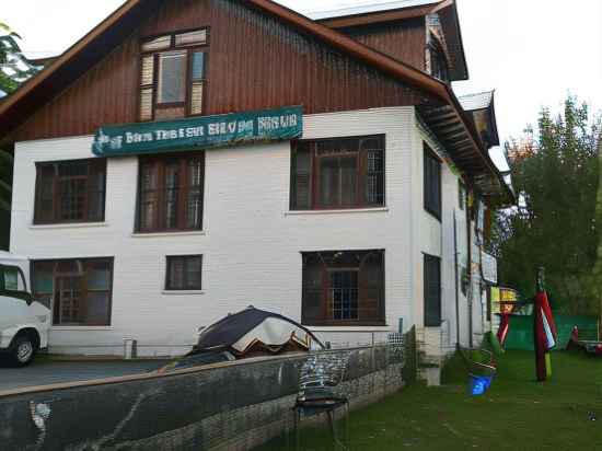 Himalaya Discover Resort Hotel Exterior