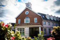 Carrigaline Court Hotel & Leisure Centre โรงแรมในKinsale