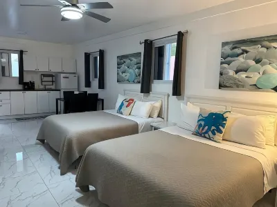 The Sunset Stay Bnb Hotels in Nassau