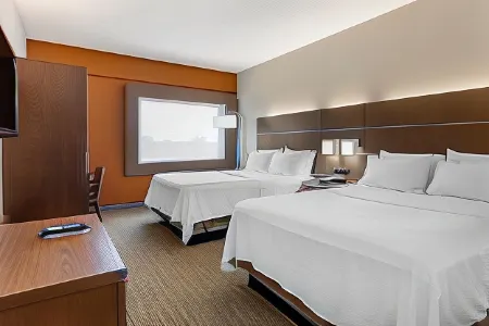 Holiday Inn Express 布蘭森綠山驅動器