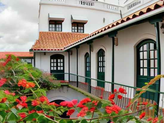 Parador Santa Maria la Real Hotel Exterior