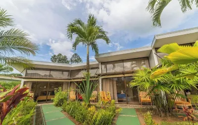 Hotel Secreto la Fortuna Отели в г. Ла Фортуна