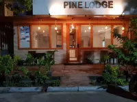 Pine Lodge Maldives Hotel di Hulhumale