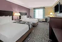 La Quinta Inn & Suites Temecula Hotels near University of Redlands Temecula Campus