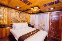 Victory Cruise Hotels in Ha Long