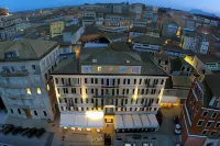 Konstantinoupolis Hoteles cerca de Korfu Old Town