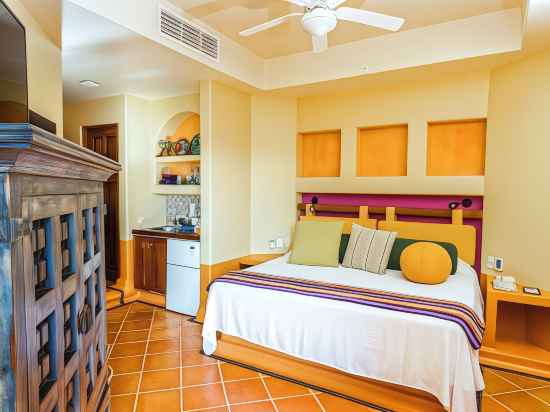 Hilton Grand Vacations Club Zihuatanejo Mexico Rooms