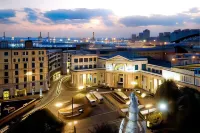 Grand Hotel Savoia Hotel dekat Acquario Di Genova