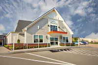 Howard Johnson by Wyndham Middletown Newport Area