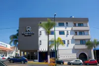 Estanza Hotel & Suites Hotel a Morelia