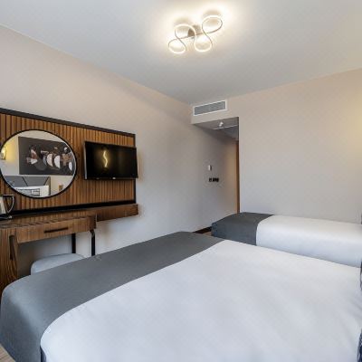 Superior Triple Room Bristol Hotel Promo Code