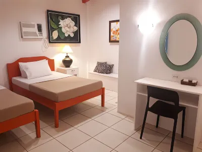 La Vida Hostel Samal Island Hotels near Bandera Nature Park