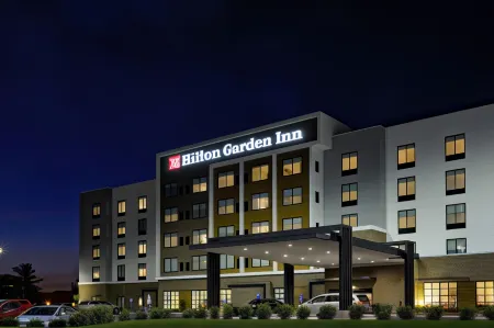 Hilton Garden Inn Louisville Mall of St. Matthews