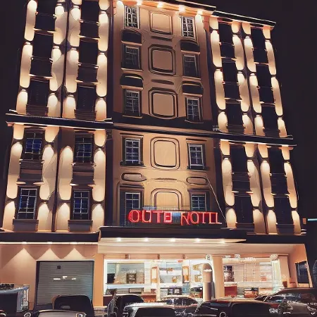 Blitz Hotel Batam Centre