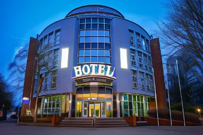 Hotel Kiel by Golden Tulip Hotels near Leuchtturm Kiel-Holtenau