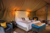 Bushman Rock Safaris Hotels near Domboramwari Shopping Centre