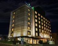 Lemon Tree Hotel Viman Nagar Pune Hotels near Pune Airport