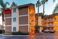 Ramada by Wyndham Costa Mesa/Newport Beach Hotels near Angels Playground