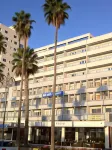 Sun Hall Beach Hotel Apartments Отели рядом с достопримечательностью «Emira Pottery»