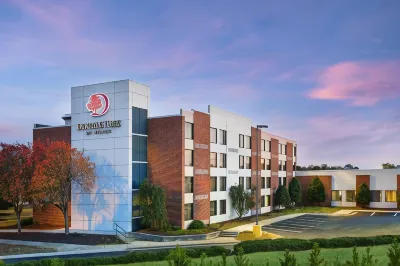 DoubleTree by Hilton Hotel Rocky Mount Hotels near Jos A. Bank