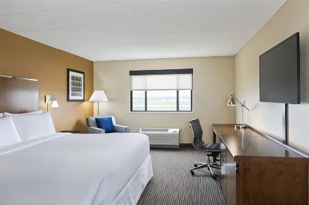 Four Points by Sheraton Milwaukee Airport