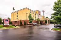 Comfort Suites McDonough Atlanta South Hotels near McDonough West Plaza