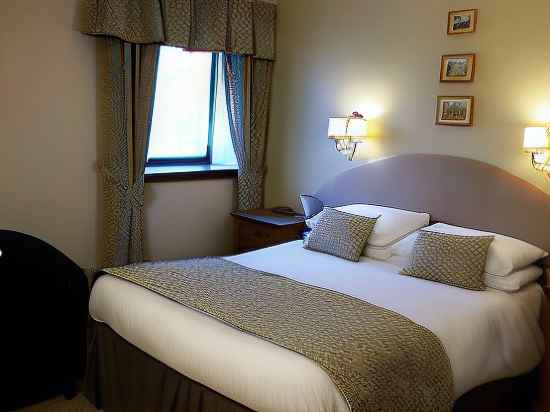 The Royal Hotel Tain Rooms