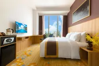 Bay Hotel Ho Chi Minh Hotels near Tan Son Nhat International Airport