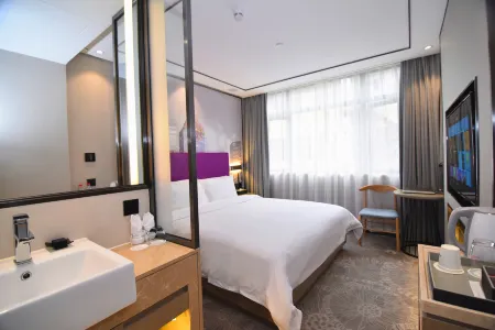 Parkgeun Hotel (Shenzhen Dongmen Hubei Metro Station)