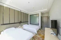 Xinglong Mingxuan Hotel