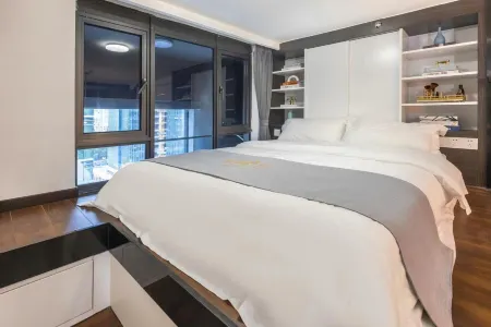 Yuetian Serviced Apartment (Shenzhen Longgang Children's Park Yuyuan Metro Station Branch)