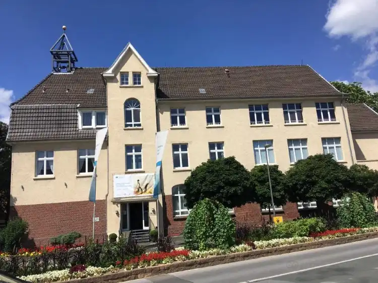 Hotels near Stadtgalerie