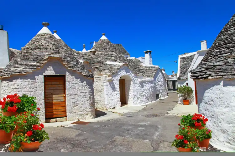 Отели рядом с достопримечательностью «The Trulli of Alberobello»