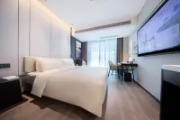 Zhaoqing Qixingyan Atour Hotel Hotels near Star Lake Mall