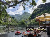 Shennongjia Xixuantang Homestay (Muyuzhen Shennongtan Scenic Area Branch) Hotel in zona Yeren Station