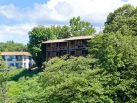 Laforet Shuzenji Sanshisuimei Hotel berhampiran Shuzenji Railway Station