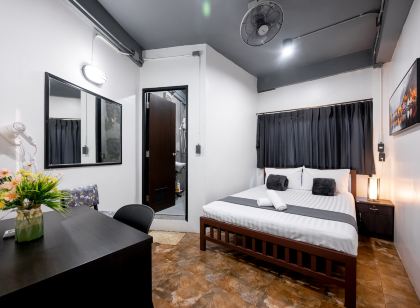 Vibes Hostel Bangkok