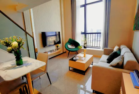 Chenxing Meisu Select Loft Homestay (Wanda Plaza Shuangta Branch)