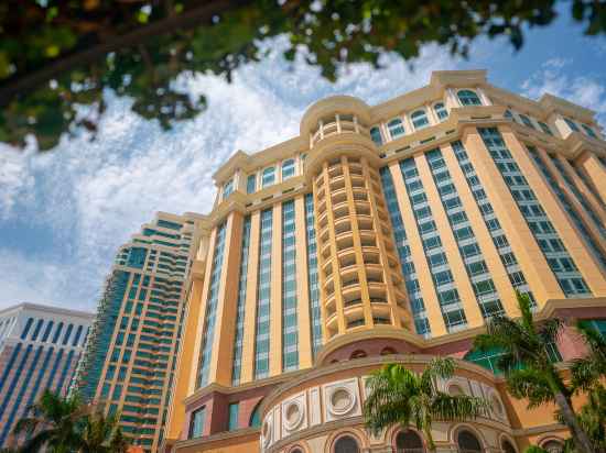 Four Seasons Hotel Macao Hotel Exterior