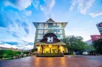 Harmonize Hotel Chiang Mai Hotel berhampiran Wat Phra Chao Mengrai Temple