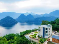 湖曦·雲棧民宿（清遠桃花湖店） 恒大金碧天下山頂公園附近的飯店