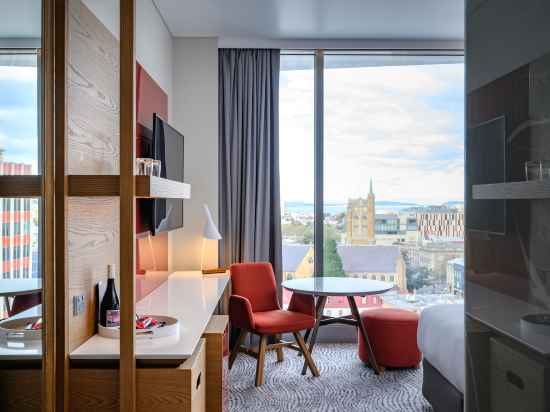 Crowne Plaza Hobart, an IHG Hotel Rooms