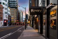 Revery Toronto Downtown, Curio Collection by Hilton Hotels near Toronto Coach Terminal