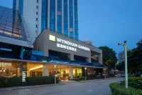 WYNDHAM GARDEN HAIKOU MEILAN Hotels near Meilan Railway Station