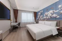 Magnolia Hotel (Kunshan Zhangpu Hanglong Plaza)